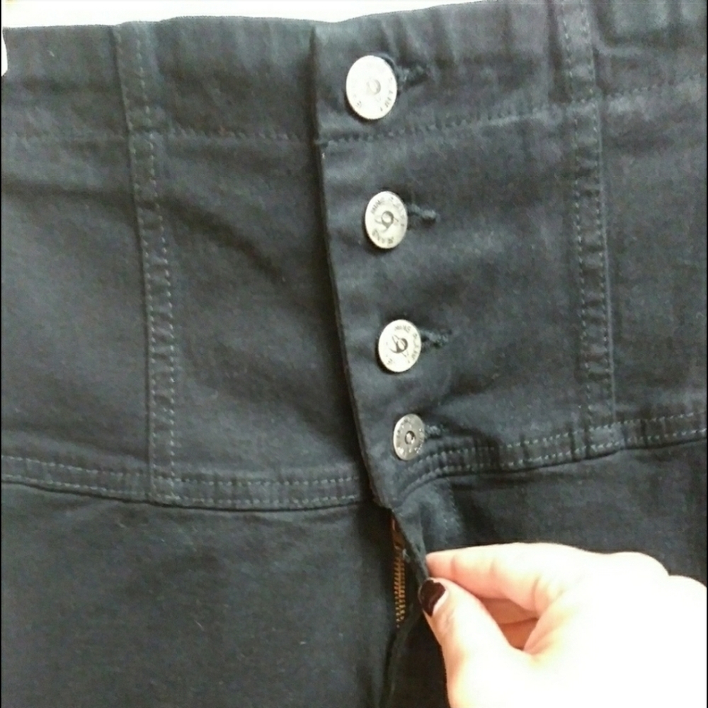 NWT High Waisted Black Denim Mini Skirt - Picture 3 of 4